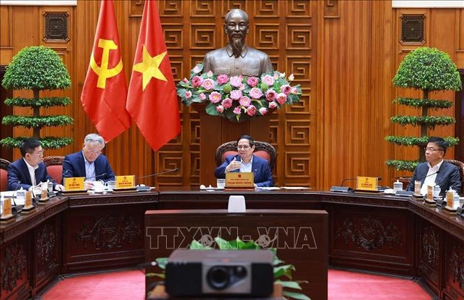 Thủ tướng Phạm Minh Chính chủ trì cuộc họp về việc Hoa Kỳ áp thuế đối ứng lên hàng Việt Nam