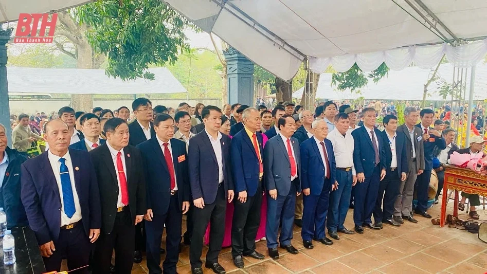 Dâng hương tưởng niệm 572 năm ngày mất Diên Ý Dụ vương Ngô Từ