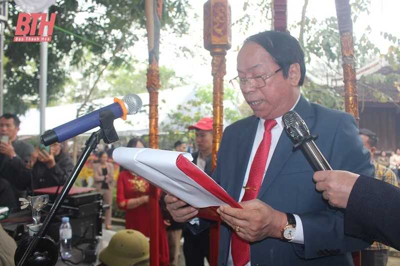 Dâng hương tưởng niệm 572 năm ngày mất Diên Ý Dụ vương Ngô Từ