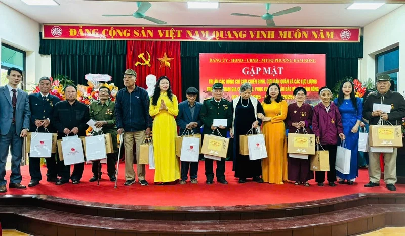 Gặp mặt, tri ân các lực lượng tham gia chiến đấu, phục vụ chiến đấu bảo vệ cầu Hàm Rồng