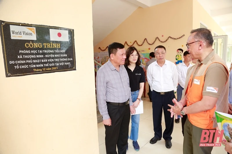 Đoàn công tác của Tổ chức Tầm nhìn thế giới (WVI) Hoa Kỳ khảo sát thực tế tại huyện Như Xuân