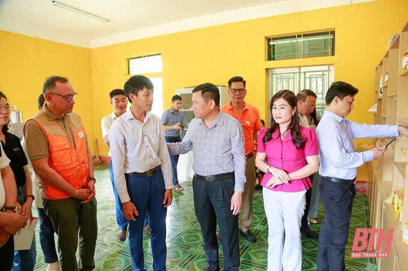 Đoàn công tác của Tổ chức Tầm nhìn thế giới (WVI) Hoa Kỳ khảo sát thực tế tại huyện Như Xuân