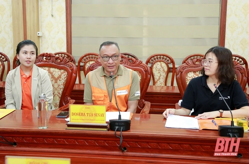 Đoàn công tác của Tổ chức Tầm nhìn thế giới (WVI) Hoa Kỳ khảo sát thực tế tại huyện Như Xuân