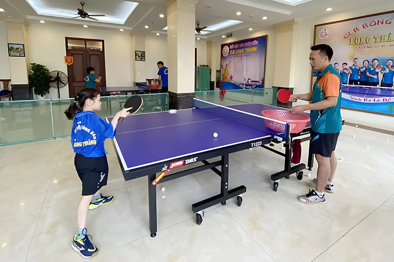 Thúc đẩy phong trào tập luyện bóng bàn tại TP Sầm Sơn