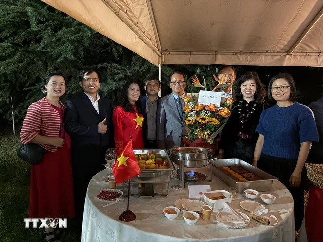 Trình chiếu phim Tôi thấy hoa vàng trên cỏ xanh tại Lễ hội Pháp ngữ ở Chile