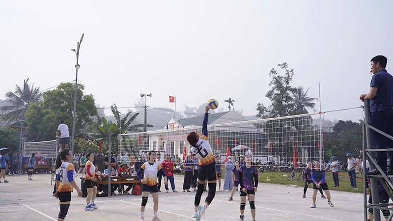 Hội thao nhân dịp Lễ hội Đình Thi và đón nhận Bằng công nhận Di sản văn hóa phi vật thể Quốc gia