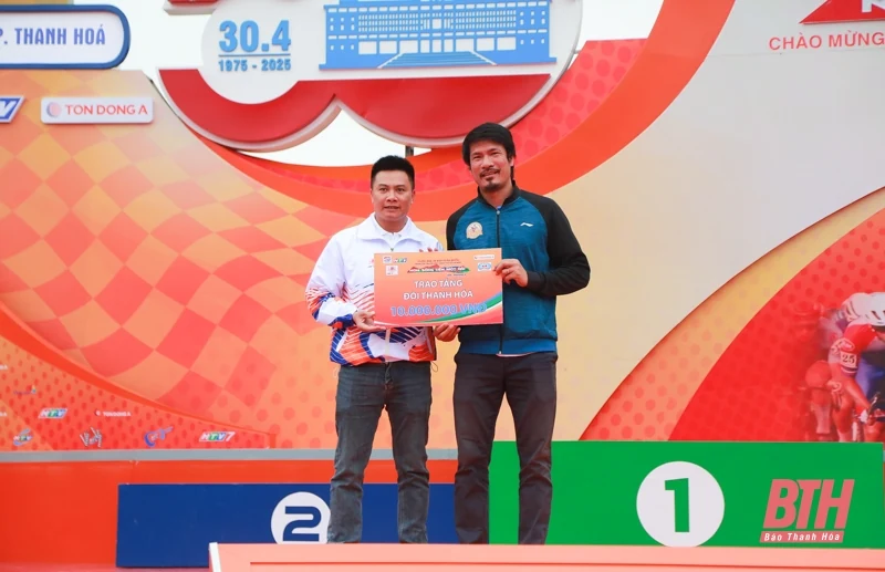 Nguyễn Anh Huy thắng chặng 4 cuộc đua xe đạp tranh Cúp Truyền hình TP Hồ Chí Minh 2025