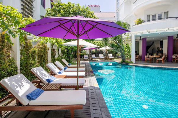 Đặt phòng Emm Hotel Hue qua Phê Travel – Giá “phê”, dịch vụ mê!
