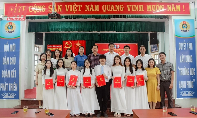 TP Sầm Sơn vượt chỉ tiêu phát triển đảng viên