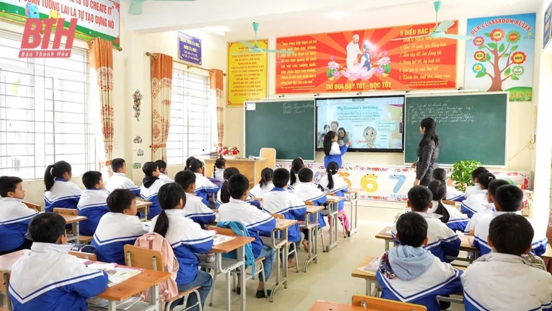 “Bước tiến vững chắc” trong xây dựng nền giáo dục nông thôn mới