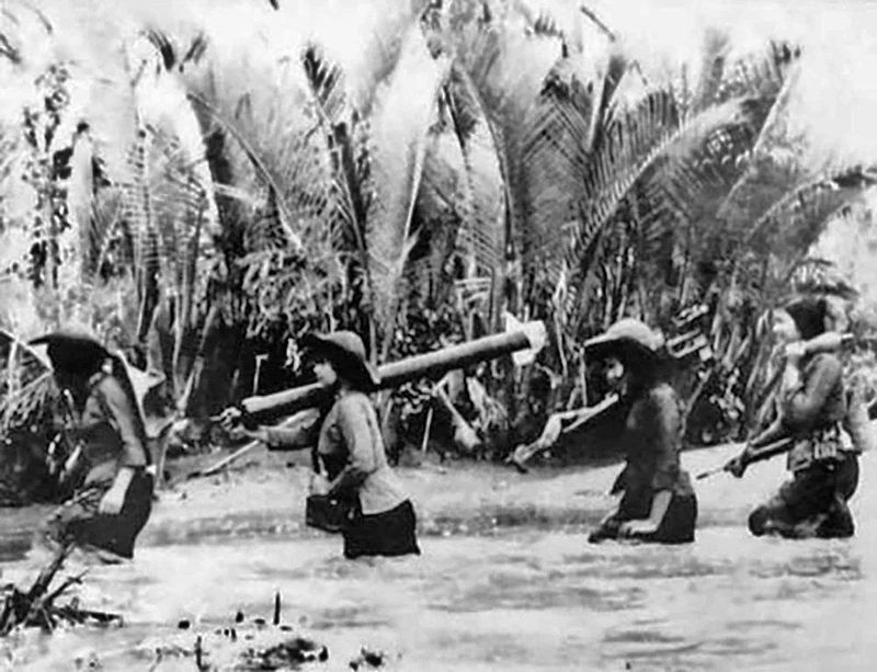 Đòn giáng trả xoay chuyển cục diện