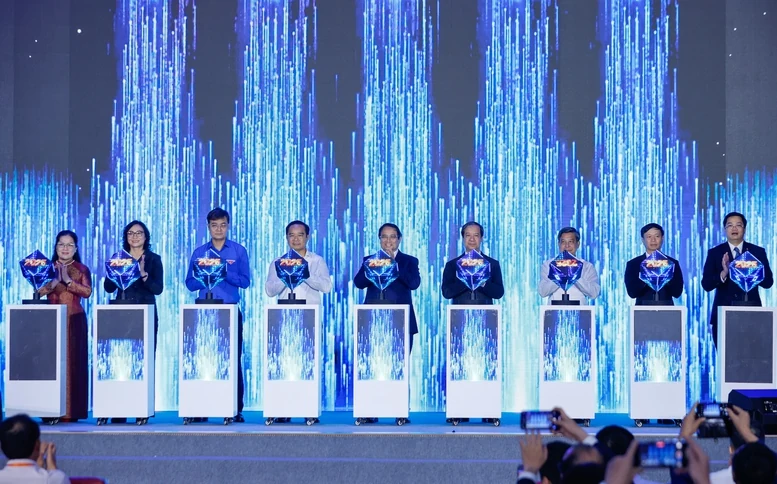 Thủ tướng: “Thần tốc táo bạo” để đưa Việt Nam trở thành trung tâm đổi mới sáng tạo