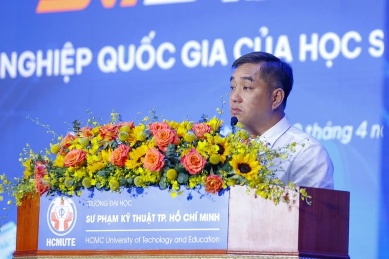 Thủ tướng: “Thần tốc táo bạo” để đưa Việt Nam trở thành trung tâm đổi mới sáng tạo