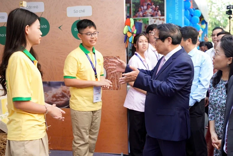 Thủ tướng: “Thần tốc táo bạo” để đưa Việt Nam trở thành trung tâm đổi mới sáng tạo