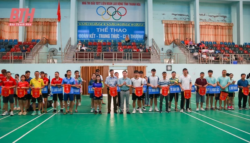 155 vận động viên tham gia Giải cầu lông, bóng bàn - Đại hội TDTT tỉnh lần thứ X