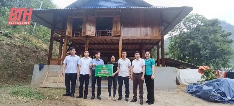 Khánh thành nhà ở cho hộ nghèo theo Chỉ thị 22-CT/TU tại huyện Quan Hoá 