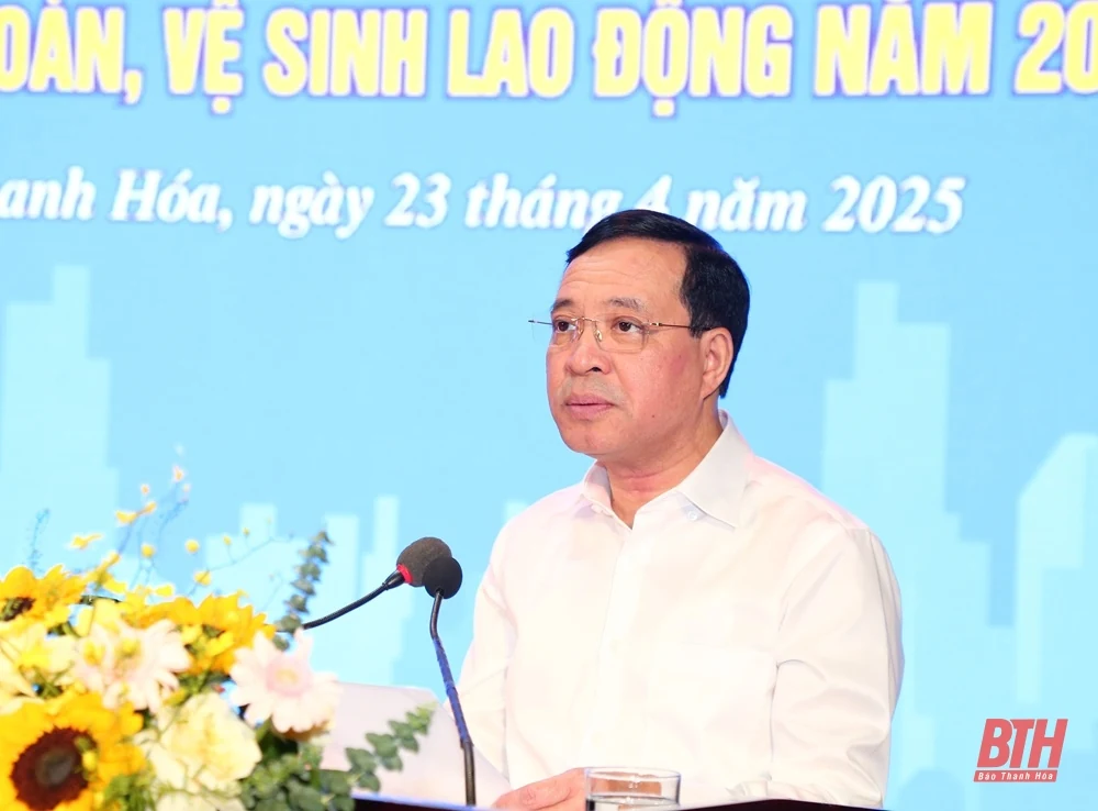 Phát động “Tháng Công nhân” và hưởng ứng “Tháng hành động về an toàn, vệ sinh lao động” năm 2025