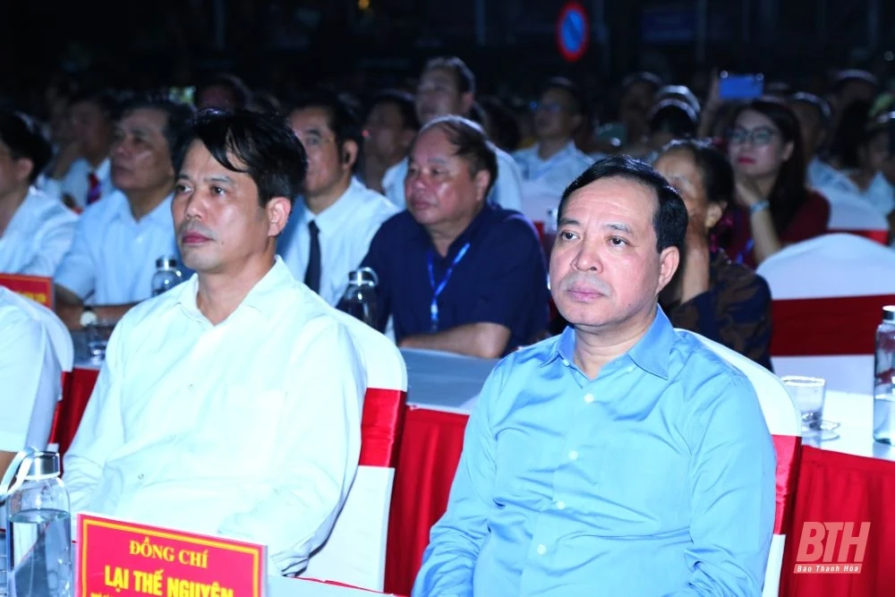 Khai mạc Lễ hội du lịch biển năm 2025: “Nghi Sơn biển ngọc - Khát vọng vươn xa”