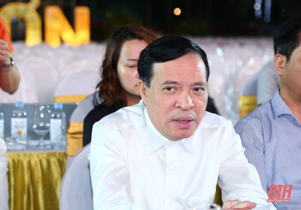 Tổng duyệt chương trình nghệ thuật “Sầm Sơn - Khát vọng tỏa sáng”