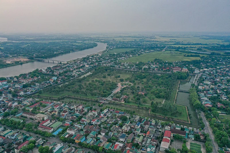 Thành Cổ Quảng Trị 1972 - cuộc chiến không khoan nhượng