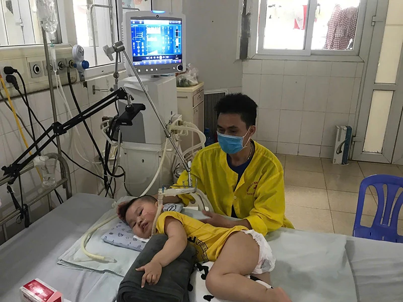 Chuyện nhặt ở Khoa Hồi sức cấp cứu, Bệnh viện Nhi Thanh Hóa