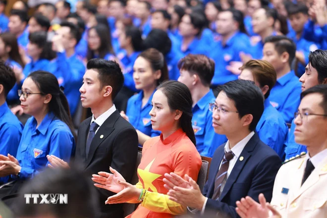 Thanh niên Việt Nam tập trung thực hiện “Ba tiên phong,” “5 chủ động”