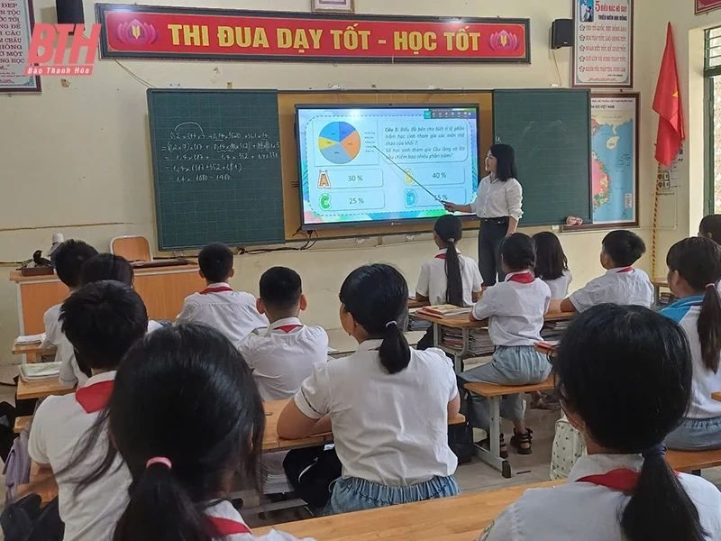 Quan Sơn chú trọng xây dựng trường chuẩn quốc gia