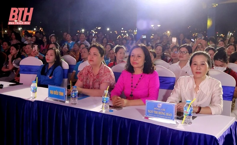 Giao lưu văn nghệ với chủ đề “Vũ điệu khoẻ đẹp”