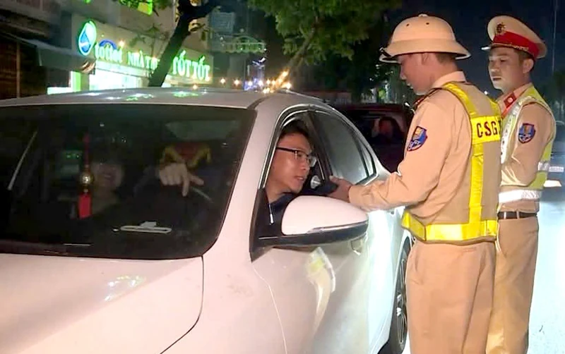 Thực hiện đồng bộ giải pháp đảm bảo an ninh trật tự, an toàn giao thông dịp nghỉ lễ