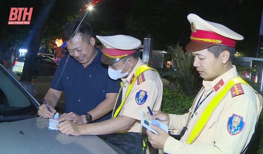 Tăng cường xử lý vi phạm nồng độ cồn trong dịp nghỉ lễ