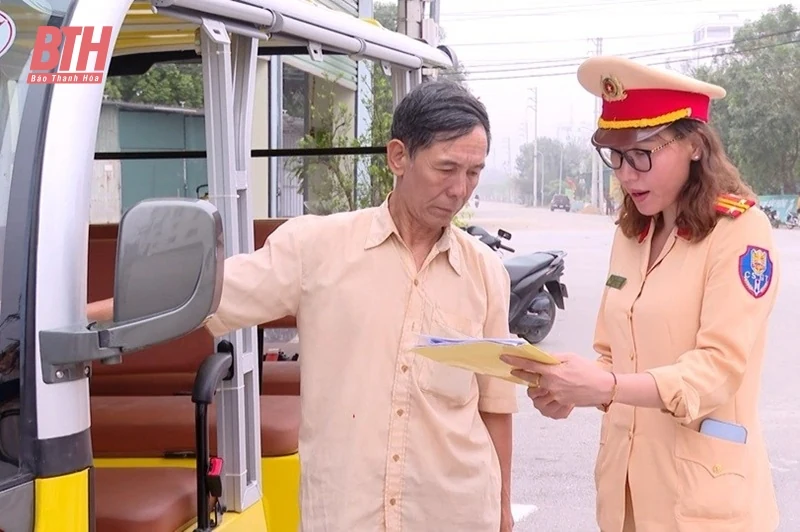 Tăng cường quản lý đối với xe điện 4 bánh