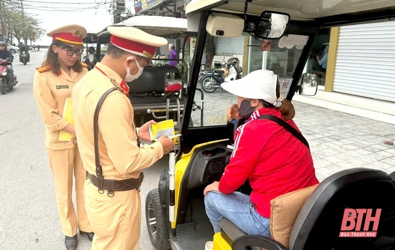 Tăng cường quản lý đối với xe điện 4 bánh