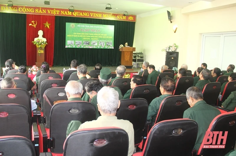 Gặp mặt các cựu TNXP trong kháng chiến chống Mỹ