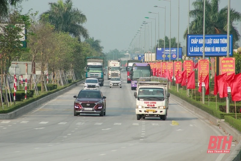 Bảo đảm trật tự, an toàn giao thông dịp nghỉ lễ 30/4 - 1/5 và cao điểm du lịch hè 2025