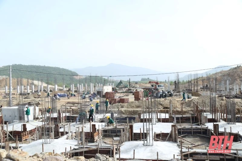 Giữ nhịp công trường