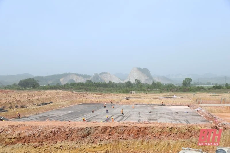 Giữ nhịp công trường