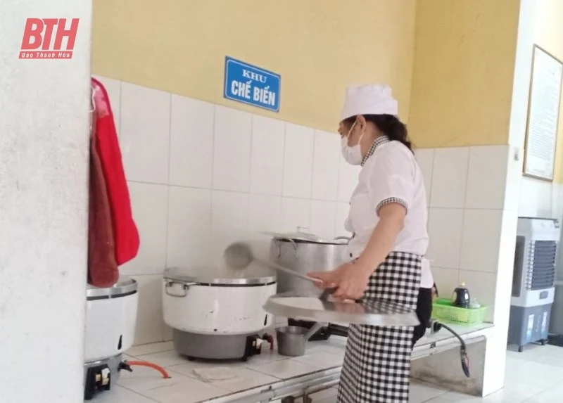 Bảo đảm an toàn thực phẩm tại các khu du lịch biển