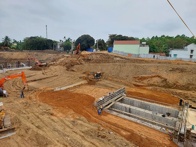 Gấp rút xây dựng Trạm bơm Hoằng Khánh phục vụ sản xuất và dân sinh