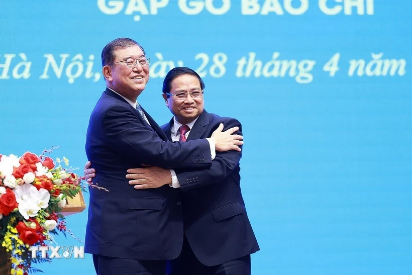 Thông cáo báo chí chung nhân chuyến thăm của Thủ tướng Nhật Bản Ishiba Shigeru