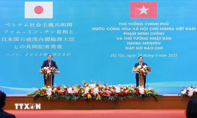 Thông cáo báo chí chung nhân chuyến thăm của Thủ tướng Nhật Bản Ishiba Shigeru