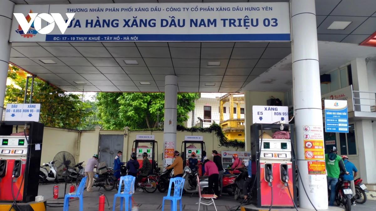 Giá xăng dầu sẽ được điều chỉnh ngay sau kỳ nghỉ lễ 30/4 và 1/5
