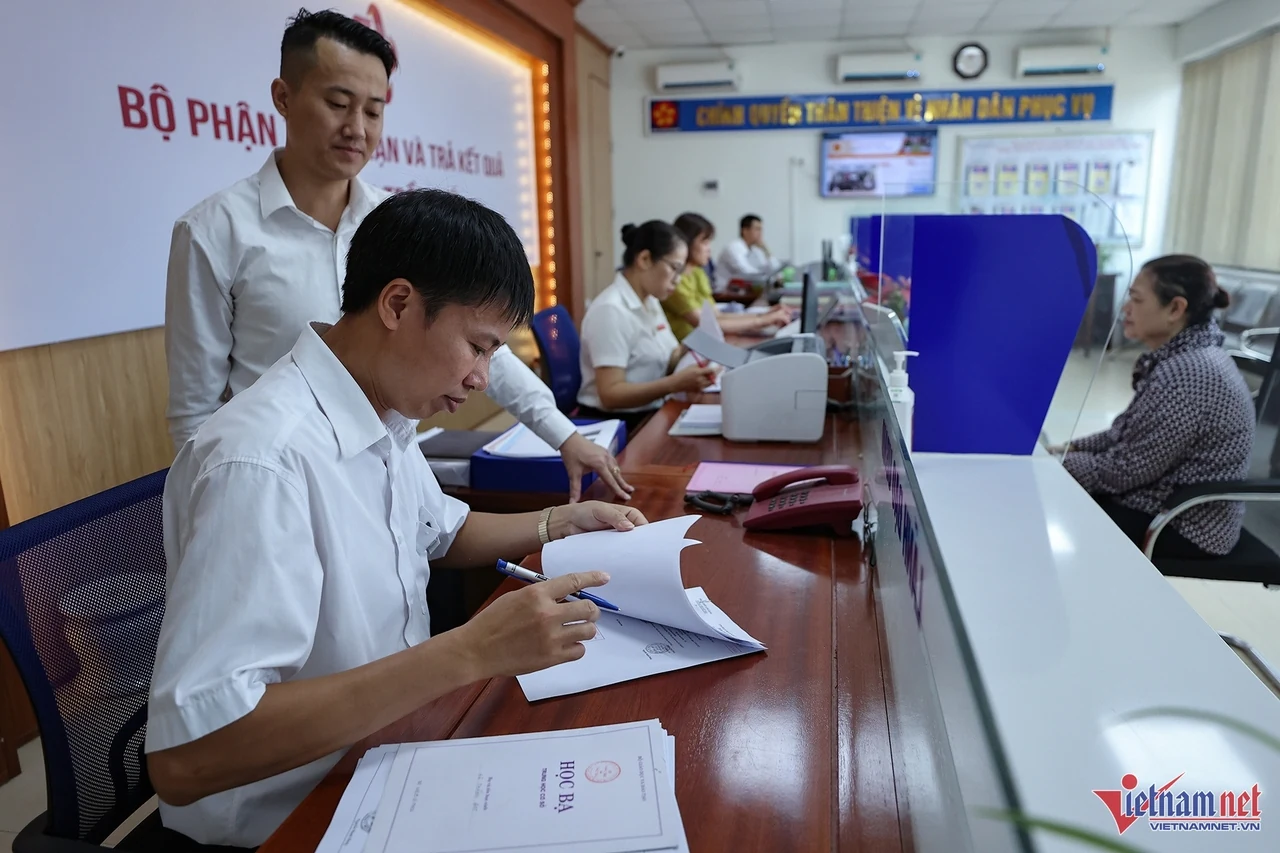 Lãnh đạo cấp huyện được ưu tiên về làm lãnh đạo xã, phường mới sau sáp nhập