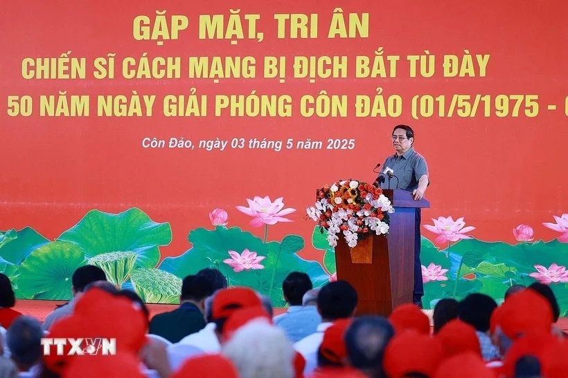 Thủ tướng: Cựu tù chính trị luôn giữ trong tim ngọn lửa cách mạng sáng ngời