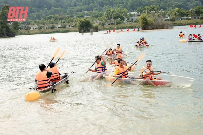 Các điểm đến nỗ lực đón khách an toàn trong kỳ nghỉ lễ