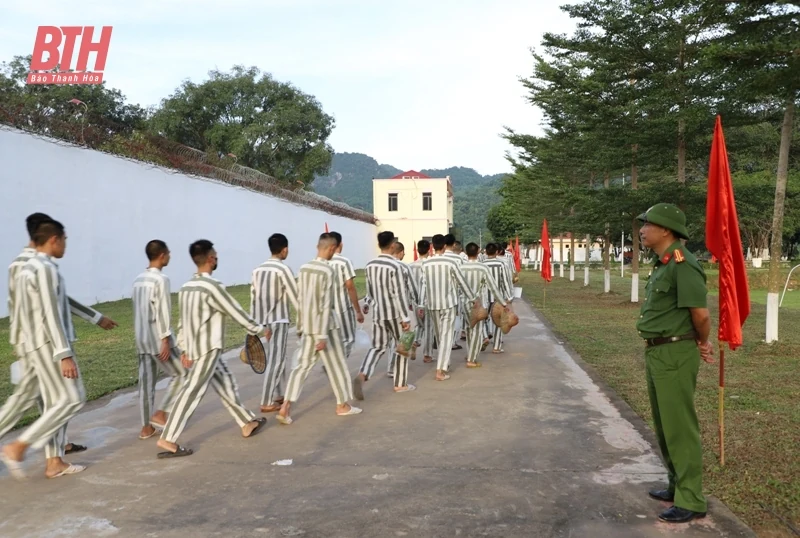 Tha tù trước thời hạn có điều kiện cho 20 phạm nhân trong dịp kỷ niệm 50 năm Ngày giải phóng miền Nam, thống nhất đất nước