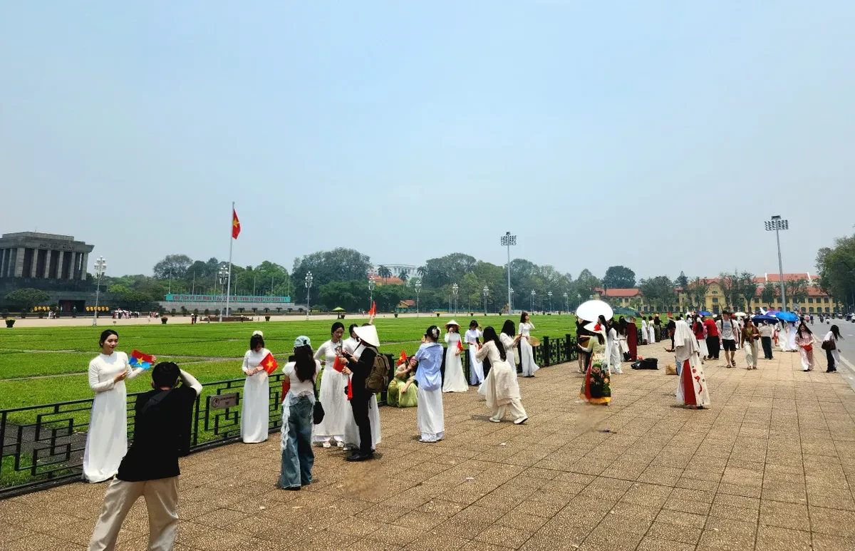 Chuỗi sự kiện nhân dịp lễ kỷ niệm 50 năm ngày giải phóng miền Nam, thống nhất đất nước