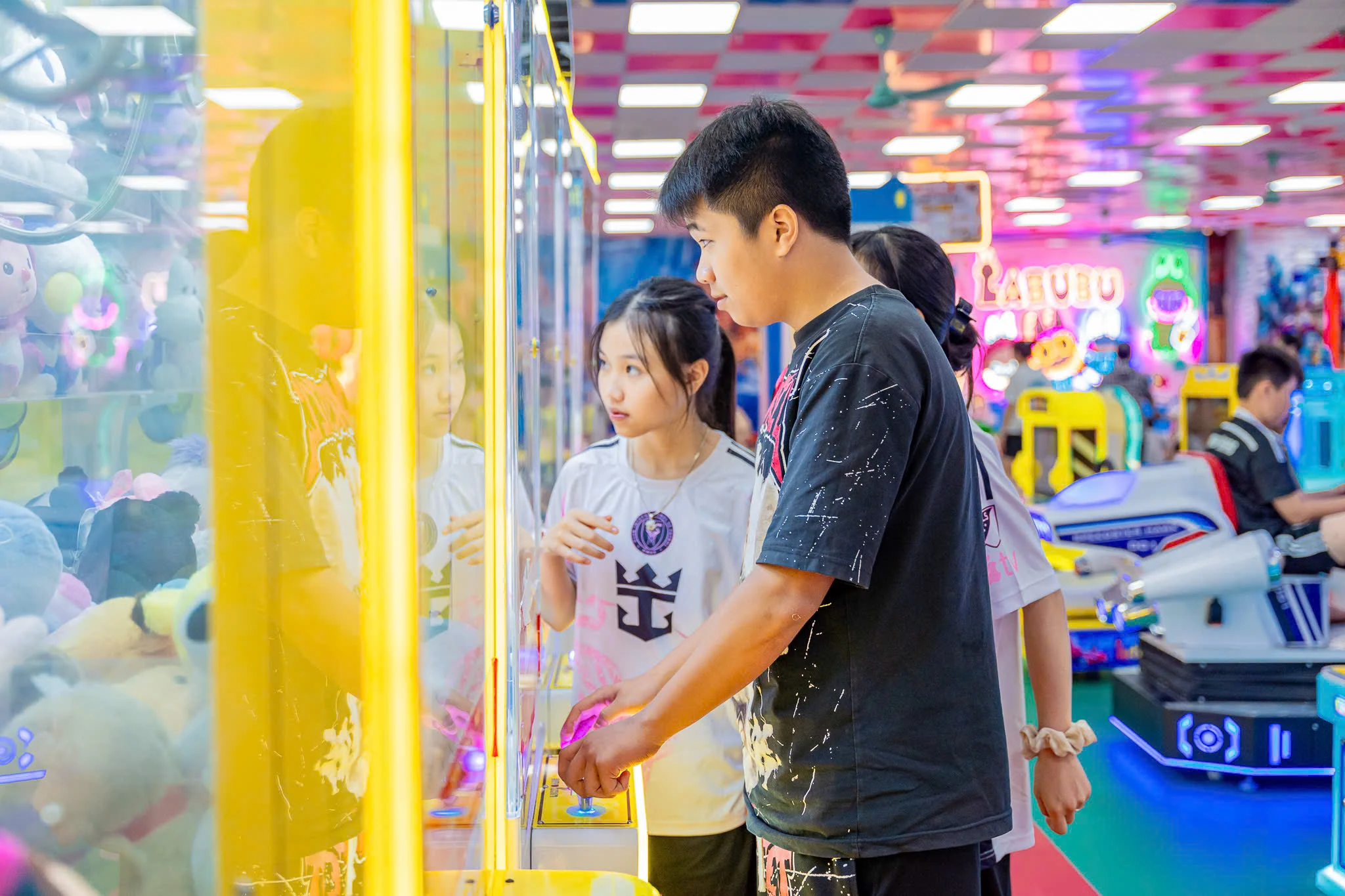 Các khu vui chơi dành cho trẻ em nhộn nhịp trong kỳ nghỉ lễ