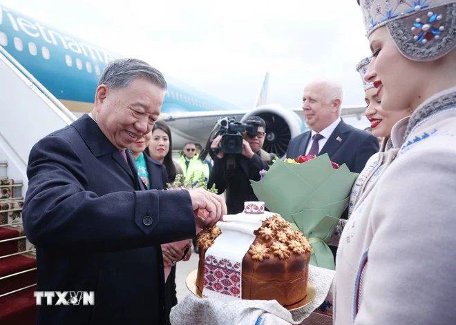 Tổng Bí thư Tô Lâm và Phu nhân bắt đầu thăm cấp Nhà nước Cộng hòa Belarus