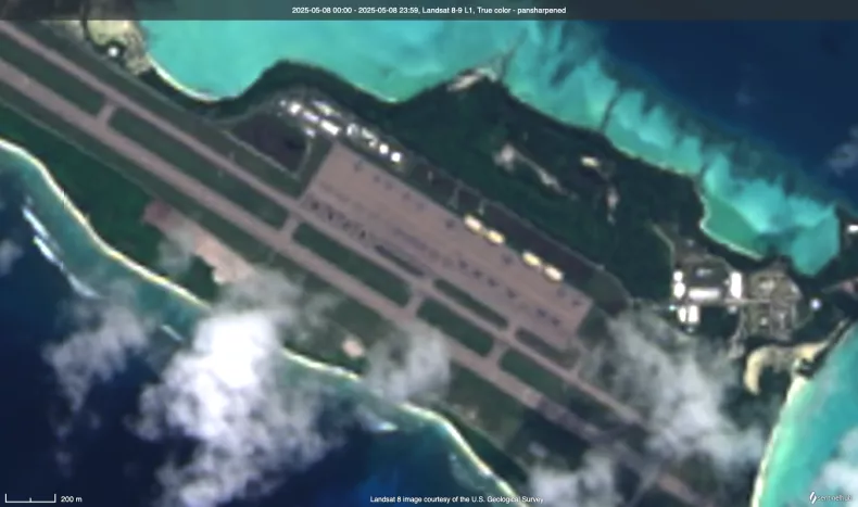 Máy bay ném bom Mỹ tập trung, Iran cảnh báo: Cổng địa ngục