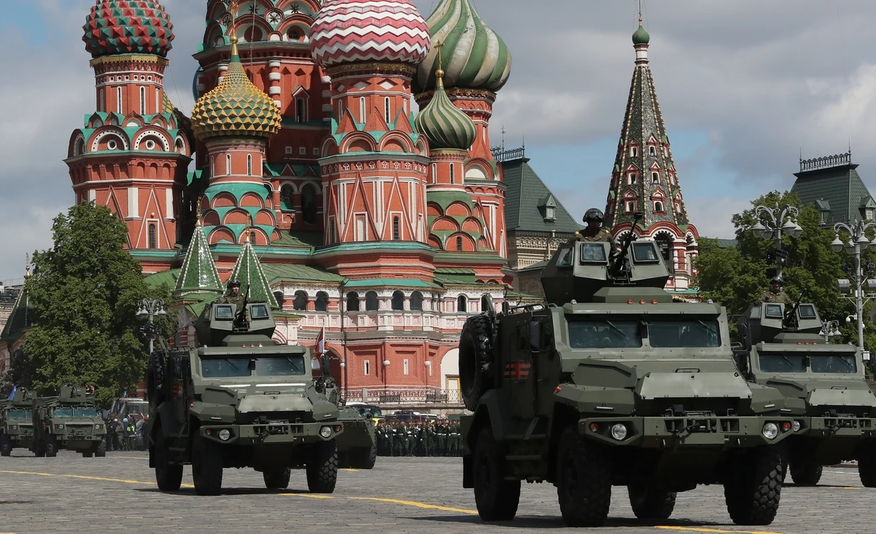 Từ chiến trường đến Quảng trường Đỏ: Vũ khí Nga diễu hành trong Ngày Chiến thắng